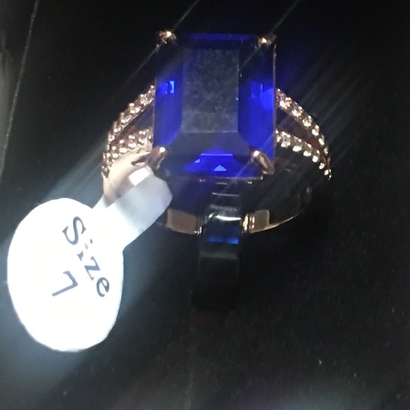 Peermont Blue Stone and Bling Ring - Picture 4 of 4